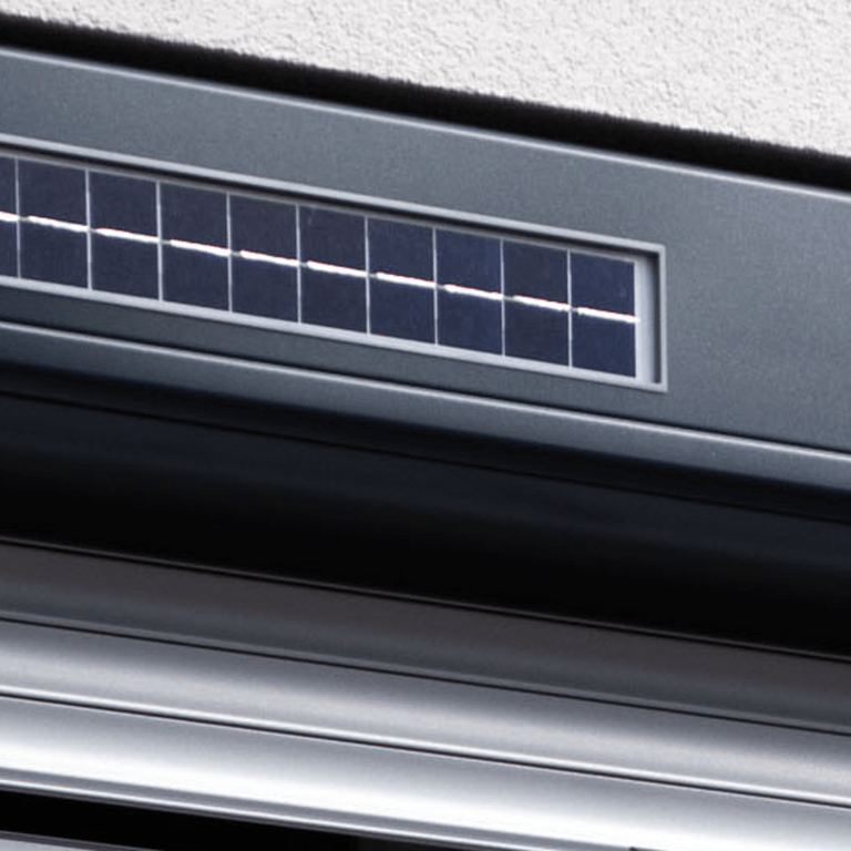 Volet roulant solaire rénovation Design - MONO Solar Bubendorff